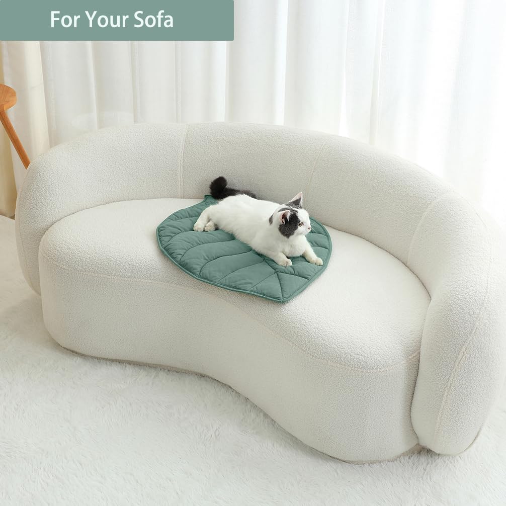 30 X 20 Inch Leaf Shaped Cotton Cat Bed Pad P408
